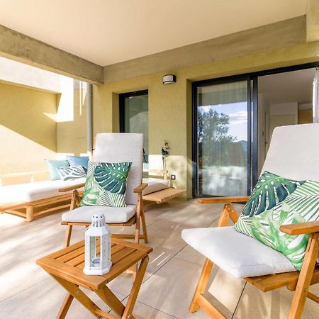 Select'Sohome - Joli Appartement Avec Jardin Privatif Et Parking - Capnat-F08 Bormes-les-Mimosas Buitenkant foto