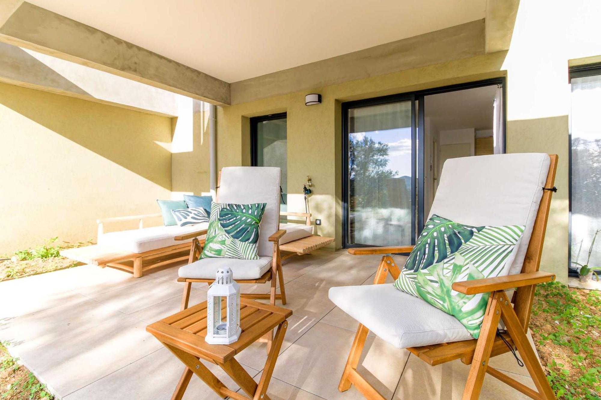Select'Sohome - Joli Appartement Avec Jardin Privatif Et Parking - Capnat-F08 Bormes-les-Mimosas Buitenkant foto